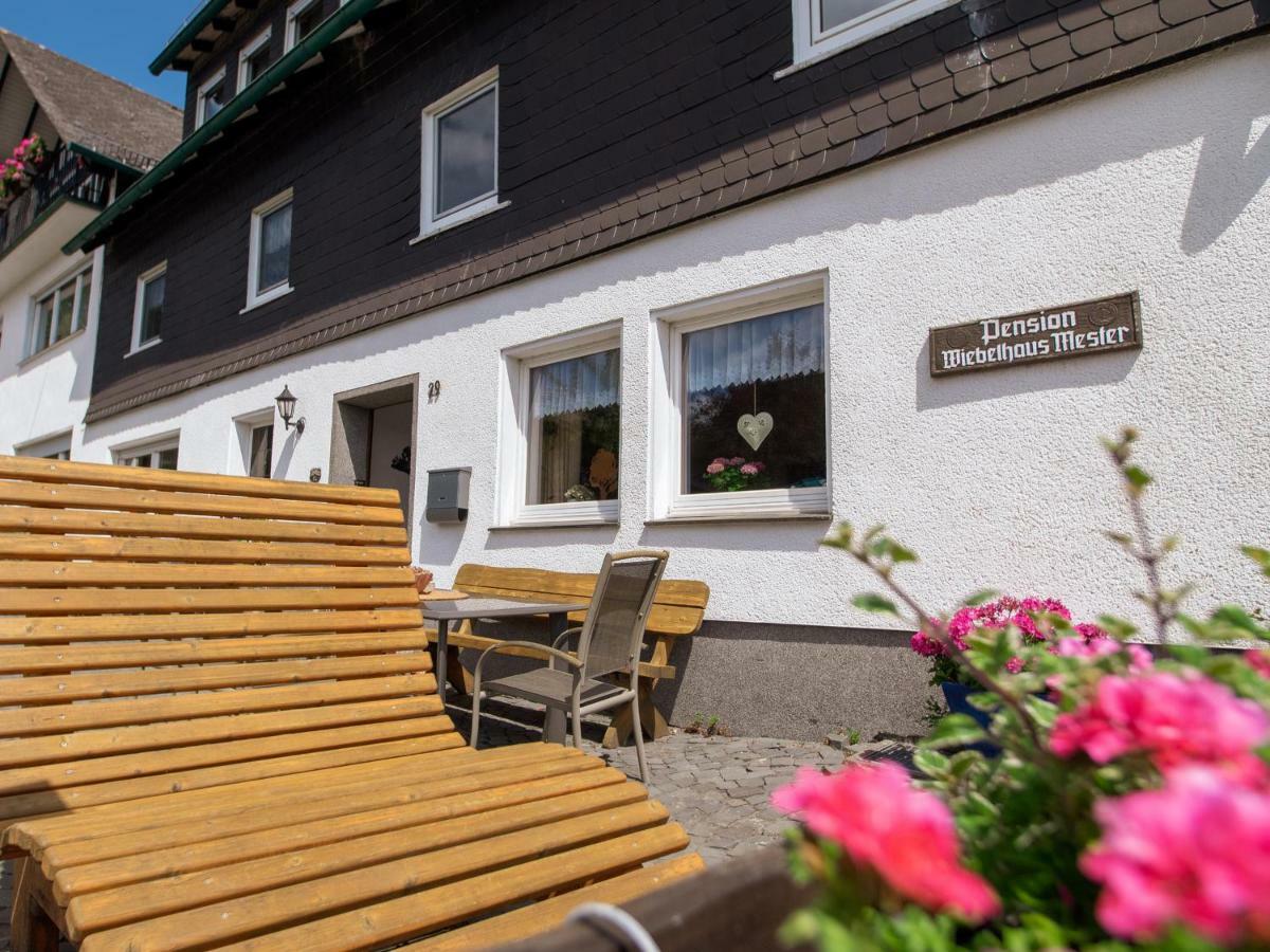 Ferienwohnung Bauernhofpension Wiebelhaus-Mester Lennestadt Exterior foto